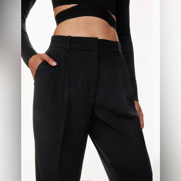 Aritzia Babaton Vogue Pants in Black Size 6 - High Rise Ankle Length TrueCrepe - Picture 7 of 14